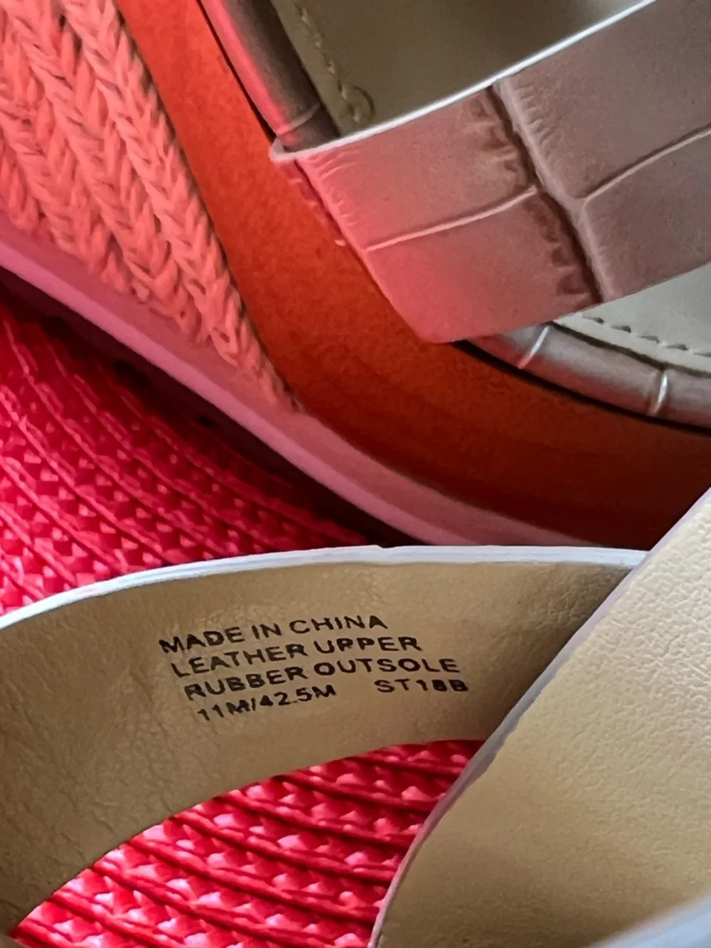 Michael Kors Mackay Wedge Wome Snake-Print Sandals- Like New - Picture 10 of 11